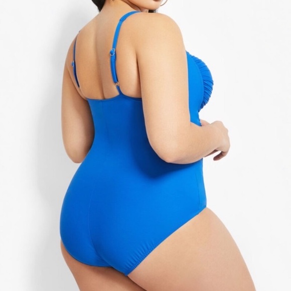 NWT Miraclesuit Ruby Red - Picture 6 of 6